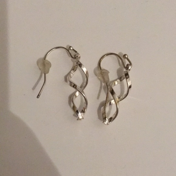 TRADED Silver earrings - Picture 6 of 7